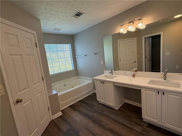 6424 Castle Court Way, Lithonia, GA 30058