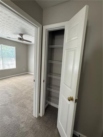 6424 Castle Court Way, Lithonia, GA 30058