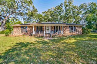 4640 Bessinger Ln, Pace, FL 32571