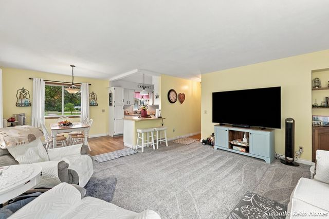 2481 S Greenville Road, Greenville, MI 48838