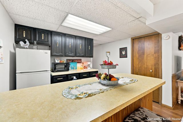 2481 S Greenville Road, Greenville, MI 48838