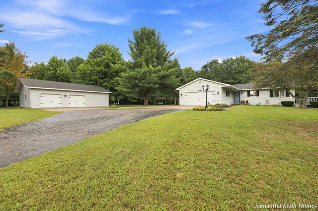 2481 S Greenville Road, Greenville, MI 48838
