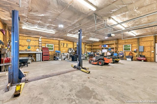 2481 S Greenville Road, Greenville, MI 48838
