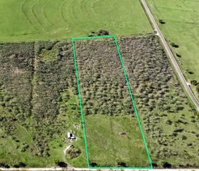 5088 SE County Road 1280, Streetman, TX 75859