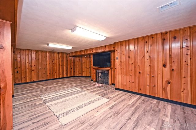 411 Judith Drive, Kettering, OH 45429