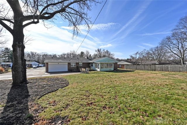 411 Judith Drive, Kettering, OH 45429