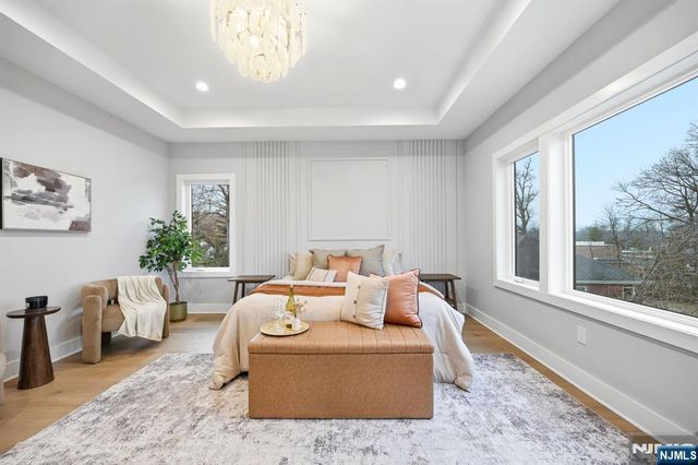 34 Crestview Hill Road, Livingston, NJ 07039