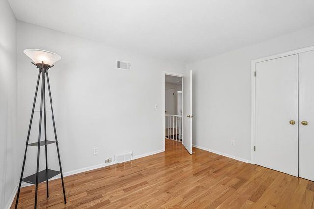 12525 N Woodland DRIVE, Mequon, WI 53092