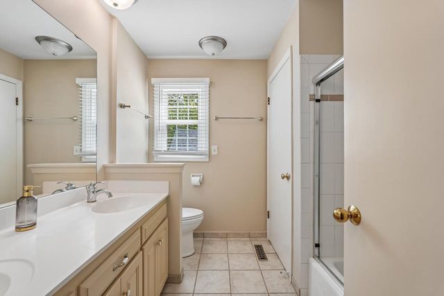 12525 N Woodland DRIVE, Mequon, WI 53092