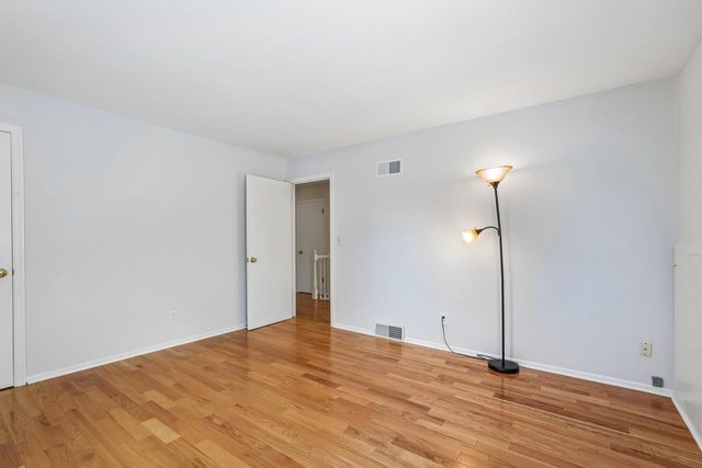 12525 N Woodland DRIVE, Mequon, WI 53092