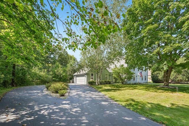 12525 N Woodland DRIVE, Mequon, WI 53092