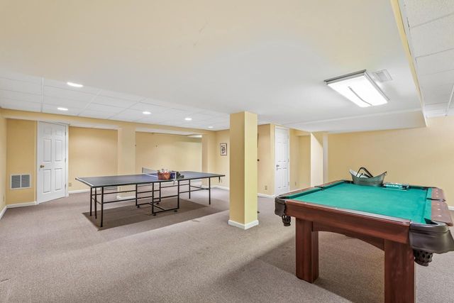 12525 N Woodland DRIVE, Mequon, WI 53092