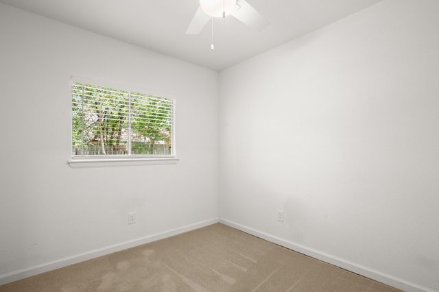 1212 Dunstan DR, Austin, TX 78745