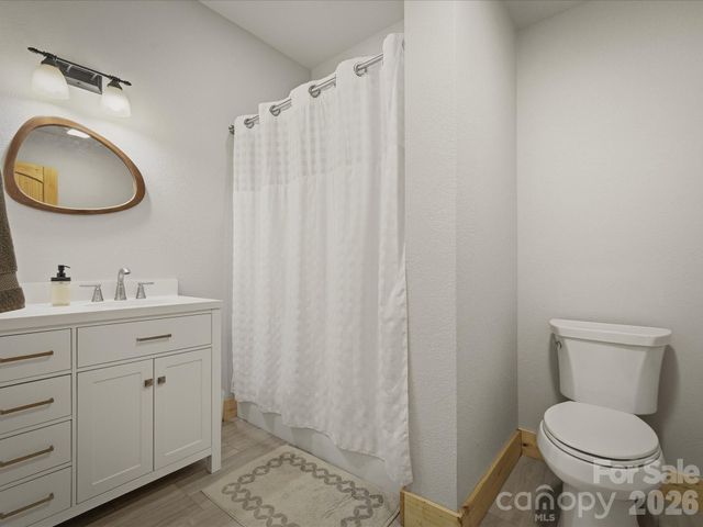 1016 Horizon Trail, Nebo, NC 28761