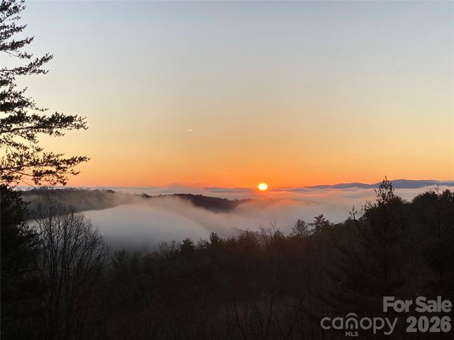 1016 Horizon Trail, Nebo, NC 28761