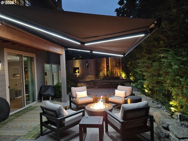 927 OAK St, Lake Oswego, OR 97034