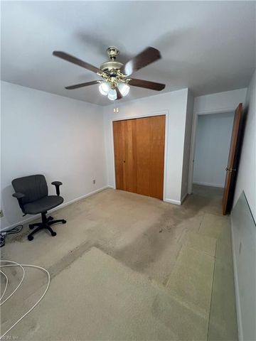 10 Zilber CT, Hampton, VA 23669