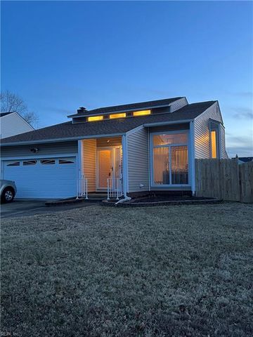 10 Zilber CT, Hampton, VA 23669