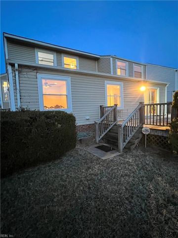 10 Zilber CT, Hampton, VA 23669