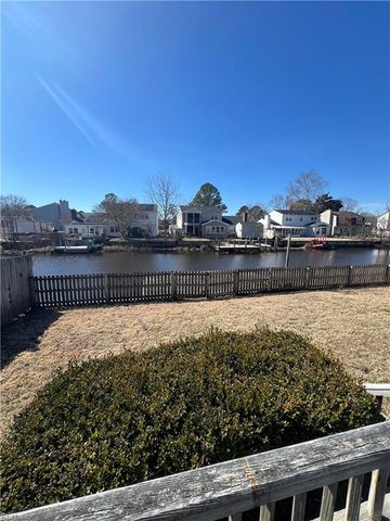 10 Zilber CT, Hampton, VA 23669