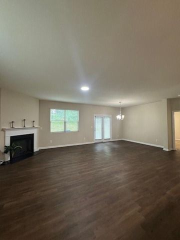 610 Dodson Lake Court, Fairburn, GA 30213