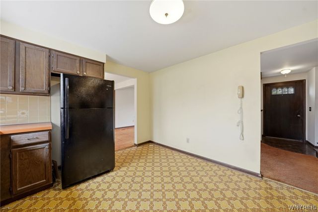 843 Robin Road, Amherst, NY 14228