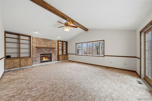 843 Robin Road, Amherst, NY 14228