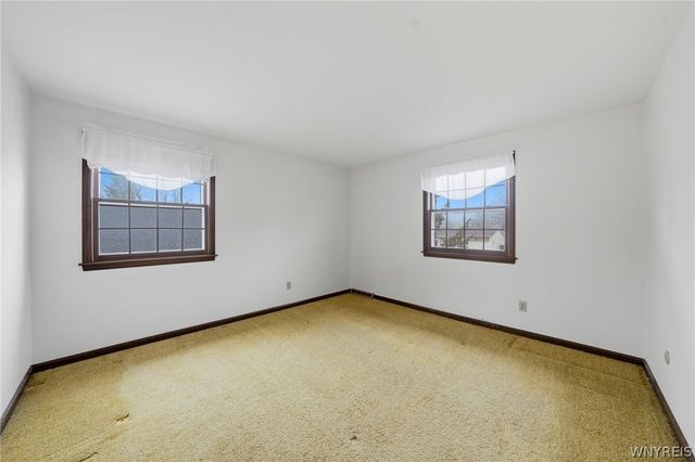 843 Robin Road, Amherst, NY 14228