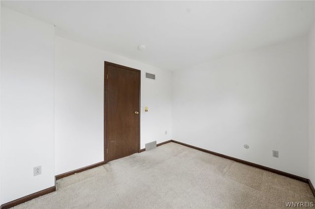 843 Robin Road, Amherst, NY 14228