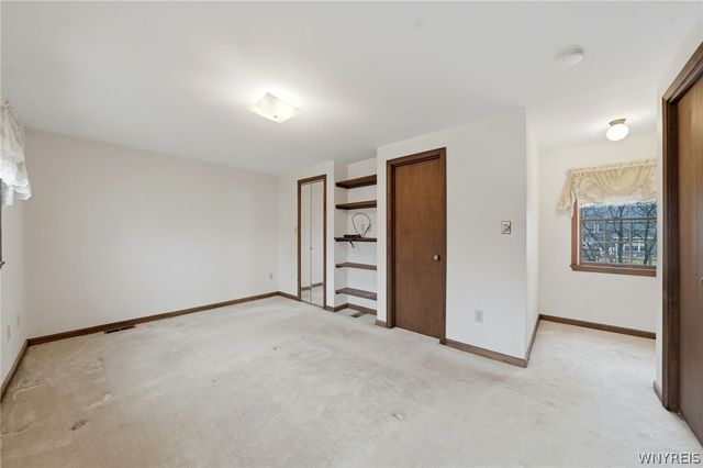 843 Robin Road, Amherst, NY 14228