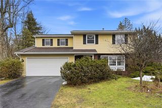 843 Robin Road, Amherst, NY 14228