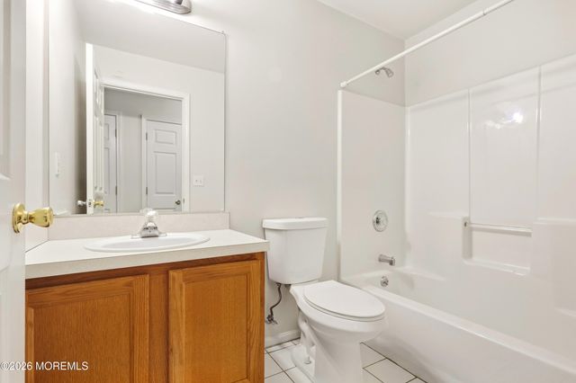 1817 3rd Avenue, Toms River, NJ 08757