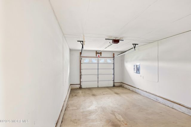 1817 3rd Avenue, Toms River, NJ 08757
