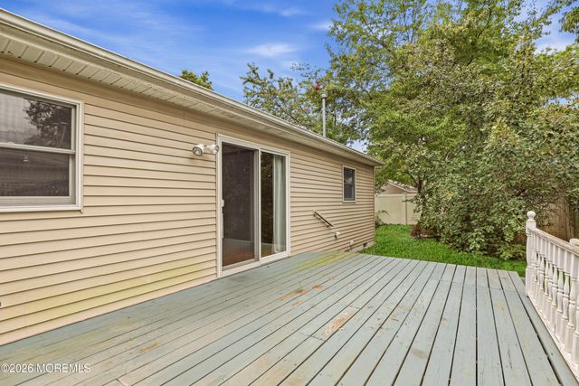 1817 3rd Avenue, Toms River, NJ 08757