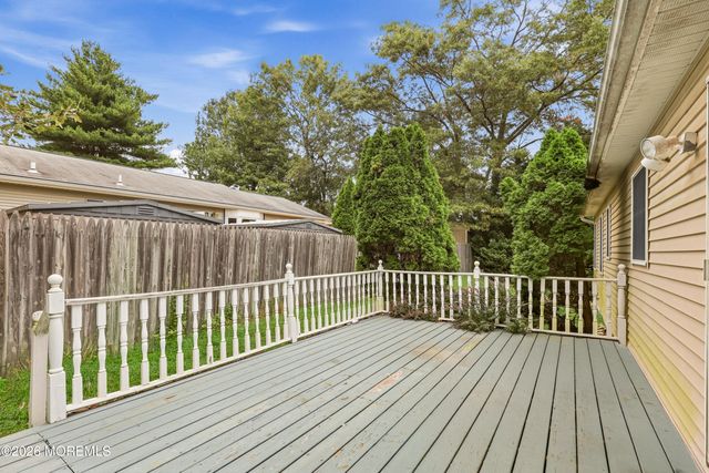 1817 3rd Avenue, Toms River, NJ 08757