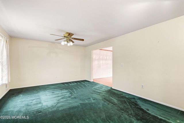 1817 3rd Avenue, Toms River, NJ 08757