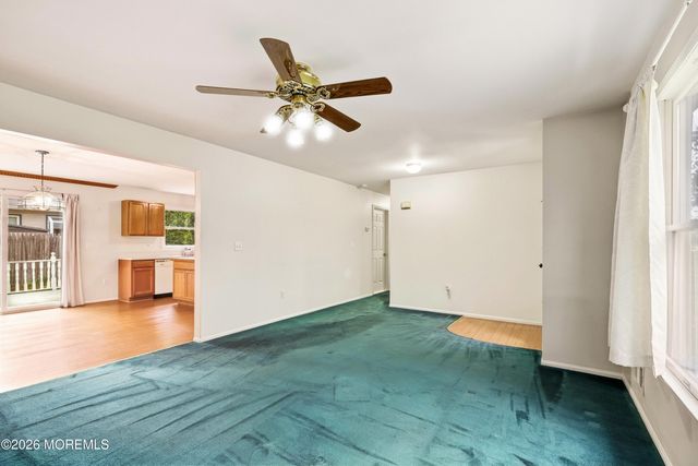 1817 3rd Avenue, Toms River, NJ 08757