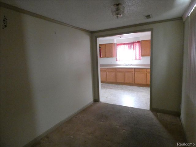 12484 Sherman Avenue, Warren, MI 48089