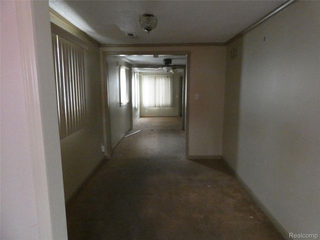 12484 Sherman Avenue, Warren, MI 48089