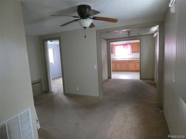 12484 Sherman Avenue, Warren, MI 48089