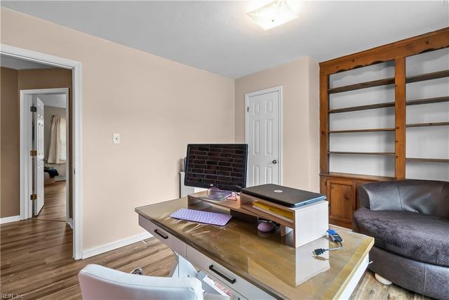 2433 Broadnax CIR, Chesapeake, VA 23323