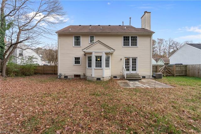 2433 Broadnax CIR, Chesapeake, VA 23323