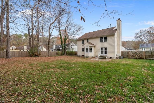 2433 Broadnax CIR, Chesapeake, VA 23323