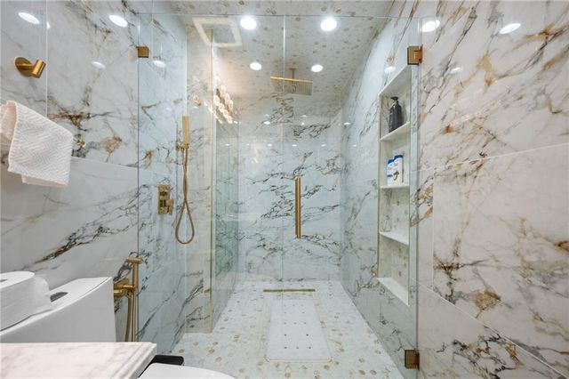 493 Greg Drive SW, Lilburn, GA 30047