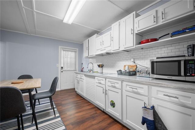 493 Greg Drive SW, Lilburn, GA 30047