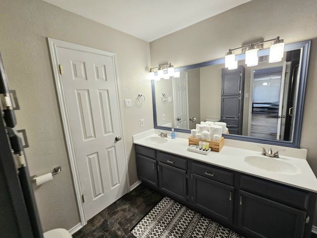 5913 Lake Hubbard Parkway 124, Garland, TX 75043