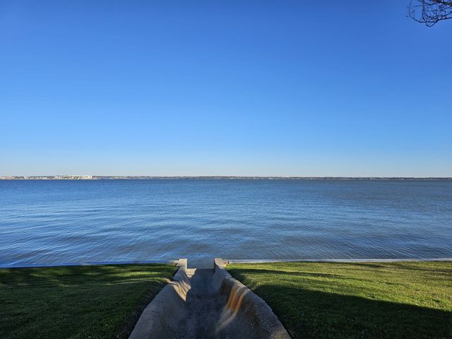 5913 Lake Hubbard Parkway 124, Garland, TX 75043