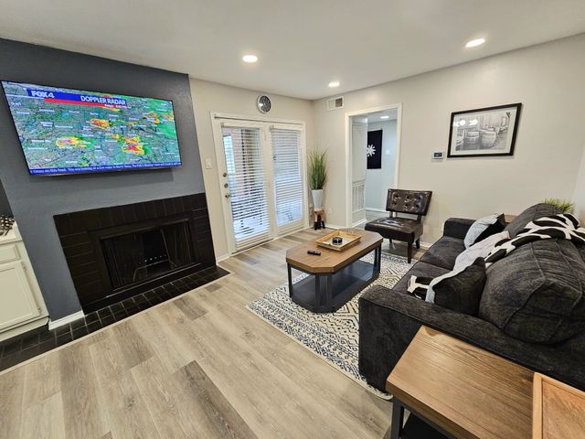 5913 Lake Hubbard Parkway 124, Garland, TX 75043
