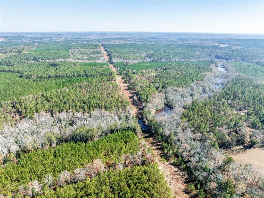 Image 22 of property listing at 0 N Indian Trail Road, Sandersville, GA 31082