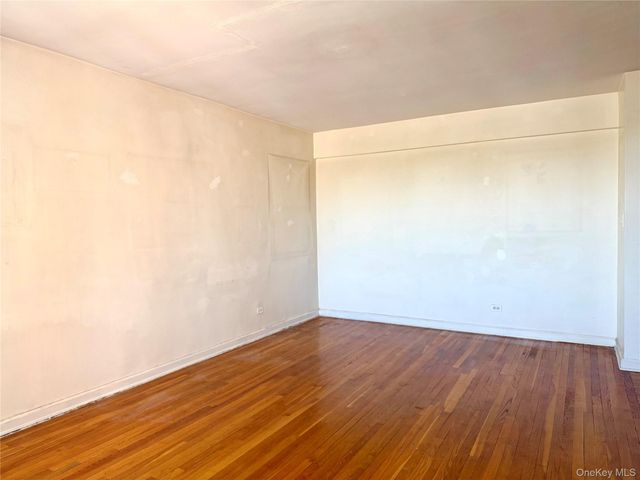 9002 63RD Drive 5C, Rego Park, NY 11374